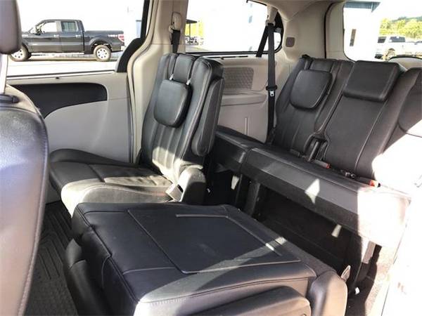 2013 Chrysler Town and Country mini-van Touring-L - White for sale in Chehalis, WA – photo 18