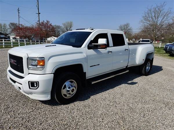 2016 GMC Sierra 3500HD Denali - - by dealer - vehicle for sale in Chillicothe, OH – photo 3