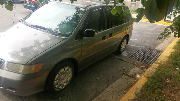 2000 grey Honda Odyssey for sale in Curtis Bay, MD – photo 2