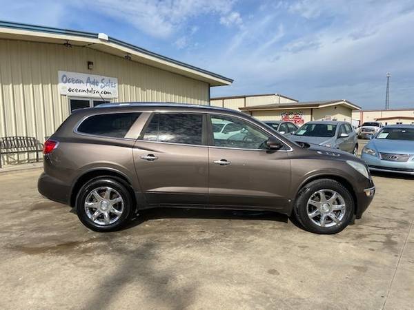 2008 Buick Enclave CXL FREE WARRANTY!!! **FREE CARFAX** - cars &... for sale in Catoosa, AR – photo 3