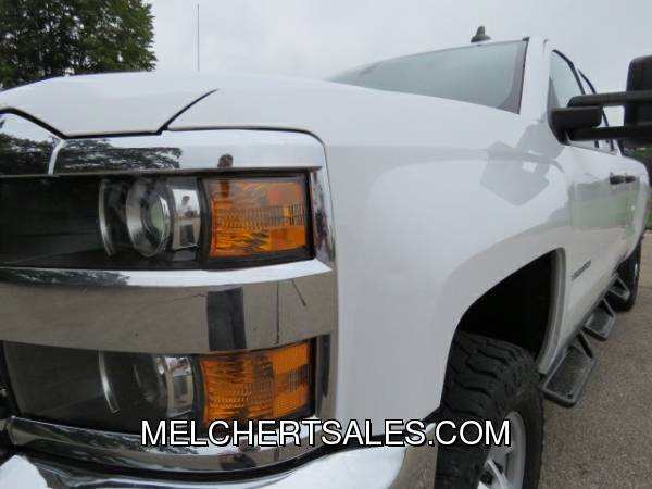 2017 CHEVROLET SILVERADO 2500HD 4WD DOUBLE CAB 143.5 WORK TRUCK for sale in Neenah, WI – photo 5