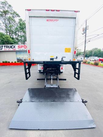2014 HINO 338 24 FEET REEFER + LIFT GATE **NJTRUCKSPOT**NEGOTIABLE -... for sale in South Amboy, NY – photo 13