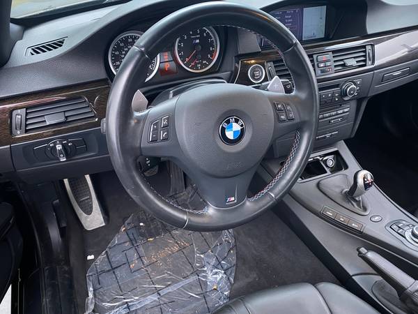 2011 BMW M3 Convertible 2D Convertible Black - FINANCE ONLINE - cars... for sale in Bloomington, IN – photo 23