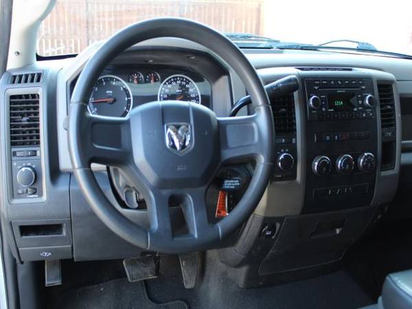 1 Owner* 2011 RAM 1500 ST Quad Cab 4WD 5.7L HEMI V8* 117,000 Miles*... for sale in Louisville, KY – photo 4