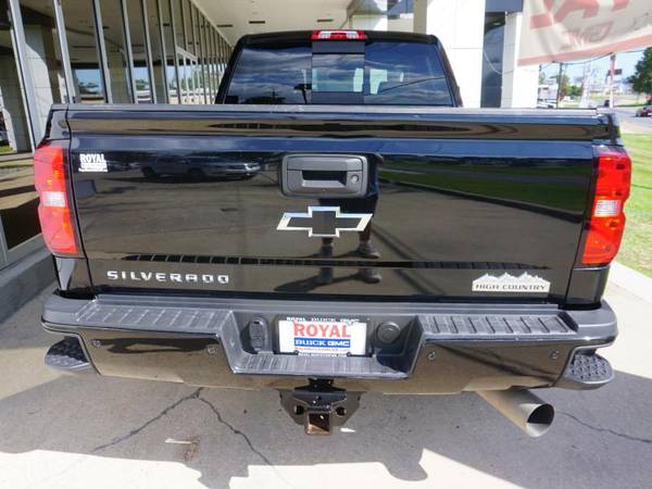 2017 Chevy Chevrolet Silverado 2500HD High Country 4WD 153WB pickup for sale in Baton Rouge , LA – photo 6