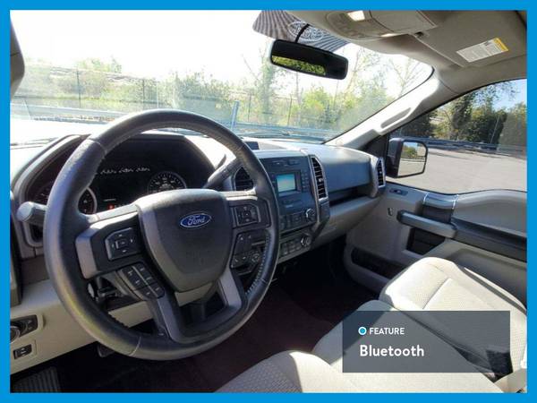 2017 Ford F150 SuperCrew Cab XLT Pickup 4D 5 1/2 ft pickup White for sale in Chico, CA – photo 19