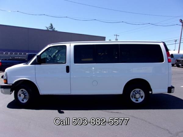 2009 Chevrolet Chevy Express LT 12 Passenger Van 3500 1Owner for sale in Milwaukie, OR – photo 5