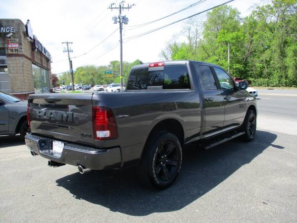 2018 Ram 1500 Night pickup Granite Crystal Metallic Clearcoat - cars for sale in Bayside, NY – photo 6