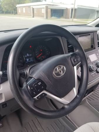 2016 Toyota Sienna LE , 118K Hyw Mls for sale in Mobile, AL – photo 7