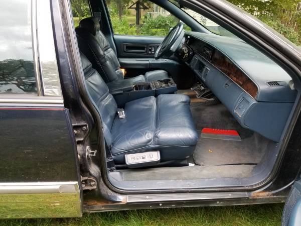 1992 buick roadmaster limited 2500 obo for sale in Sheboygan, WI – photo 3