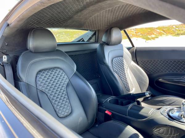 From A Private Collection - 2015 Audi R8 V8 Quattro for sale in Los Angeles, CA – photo 13