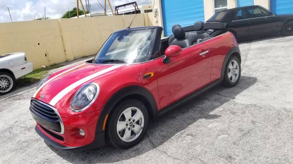 2019 mini cooper convertible only 15, 000 miles Automattic - cars & for sale in Cleveland, OH