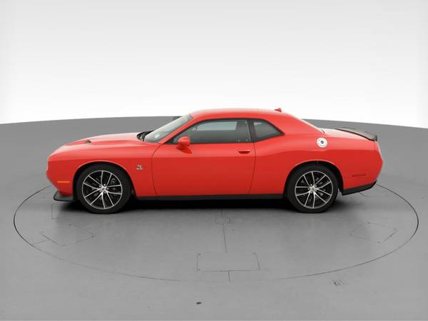 2017 Dodge Challenger R/T Scat Pack Coupe 2D coupe Red - FINANCE -... for sale in Chattanooga, TN – photo 5