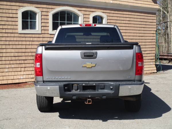 2007 Chevrolet Silverado LT 4X4, Clean Carfax, In Excellent for sale in Rowley, MA – photo 8