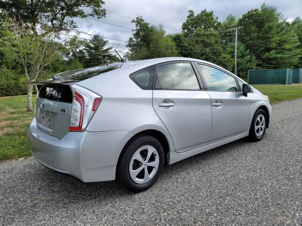 2012 Toyota Prius Hybrid II - cars & trucks - by dealer - vehicle... for sale in Exeter, RI – photo 7