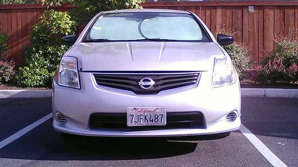 2010 Nissan Sentra with low miles for sale in Eugene, OR – photo 3