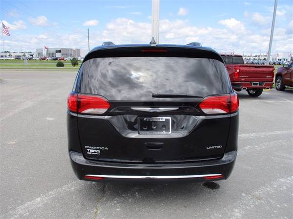 2020 Chrysler Pacifica Limited van Black - cars & trucks - by dealer... for sale in Swansboro, NC – photo 6