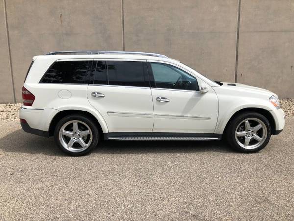 2008 Mercedes Benz GL550 -- ONLY One Owner **LOADED With EVERYTHING ** for sale in Madison, WI – photo 8