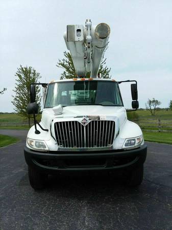50' 2008 International 4300 Altec Bucket Truck Diesel Material... for sale in Gilberts, WY – photo 10