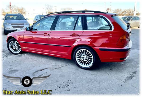 2001 BMW 325IT - - by dealer - vehicle automotive sale for sale in Rochester, MN – photo 4