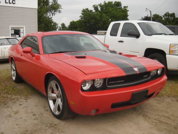 GREAT INVESTMENT--2009 DODGE CHALLENGER SRT8 CLASSIC--6.1 V8--GORGEOUS for sale in North East, PA – photo 4