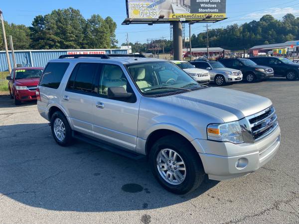 2011 Ford Expedition - - by dealer - vehicle for sale in Greenbrier, AR – photo 2