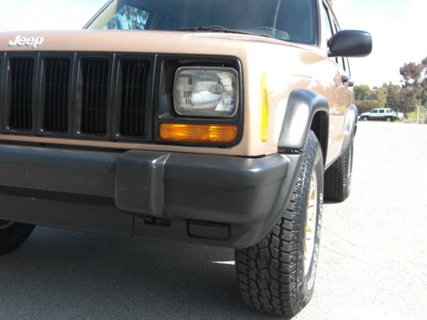 1999 JEEP CHEROKEE XJ 4.0L 4WD, LOW MILES, VERY CLEAN EXEMPLE - cars... for sale in San Diego, CA – photo 5