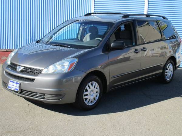 2004 Toyota Sienna 8-Passenger Minivan w/Clean Carfax - cars &... for sale in Santa Clara, CA – photo 2