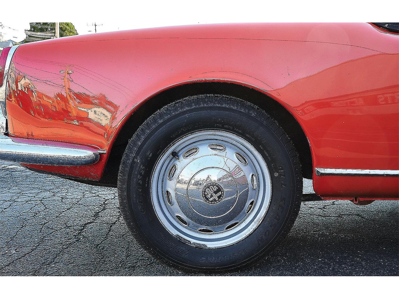 1962 Alfa Romeo Giulietta Spider for sale in Port Washington, NY – photo 18