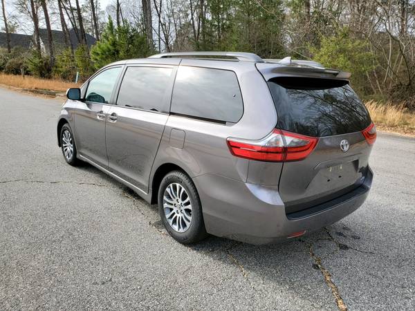 2020 TOYOTA SIENNA XLE - - by dealer - vehicle for sale in Inman, SC – photo 4