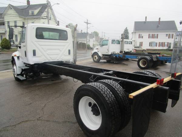 2009 International 4400 - - by dealer - vehicle for sale in Brockton, RI – photo 3