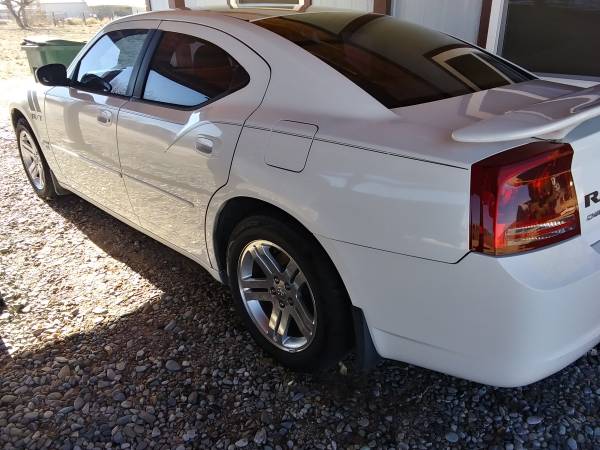 Charger 06' Hemi - cars & trucks - by owner - vehicle automotive sale for sale in Espanola, NM – photo 2