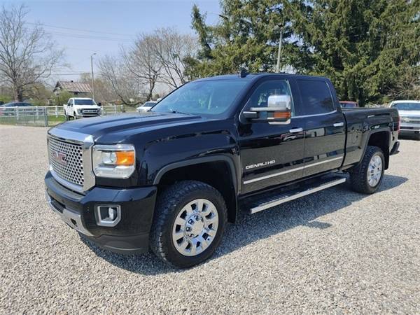 2016 GMC Sierra 2500HD Denali - - by dealer - vehicle for sale in Chillicothe, OH – photo 3