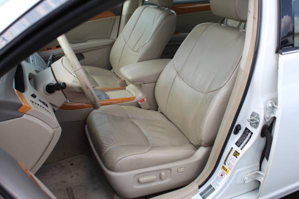 Only 109k Miles* 2007 Toyota Avalon XLS Sunroof* Leather* for sale in Louisville, KY – photo 2