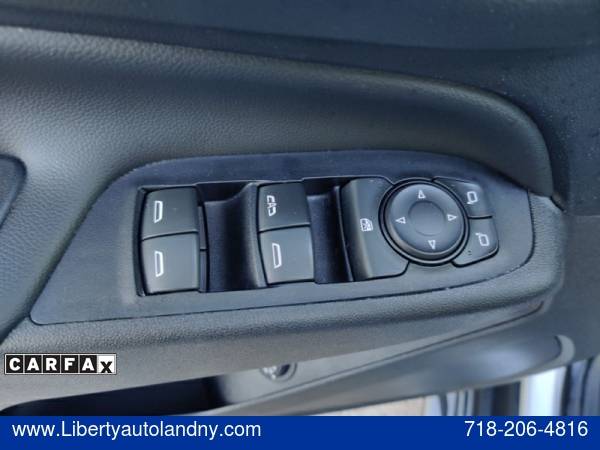 2019 Chevrolet Equinox LT 4x4 4dr SUV w/1LT - cars & trucks - by... for sale in Jamaica, NY – photo 23