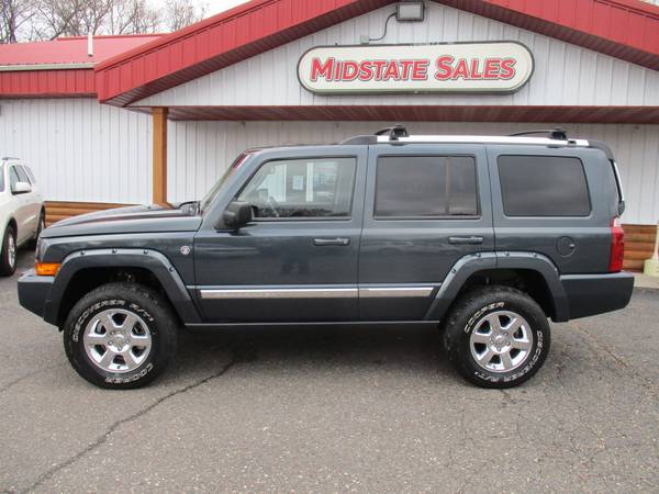 HEMI POWER! MOON ROOF! 2008 JEEP COMMANDER LIMITED 4X4 for sale in Foley, MN – photo 2