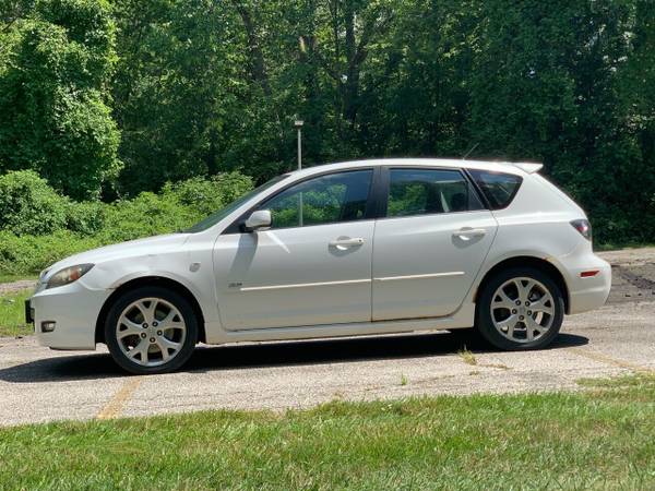 2009 MAZDA 3 S - cars & trucks - by owner - vehicle automotive sale for sale in North Ridgeville, OH – photo 2