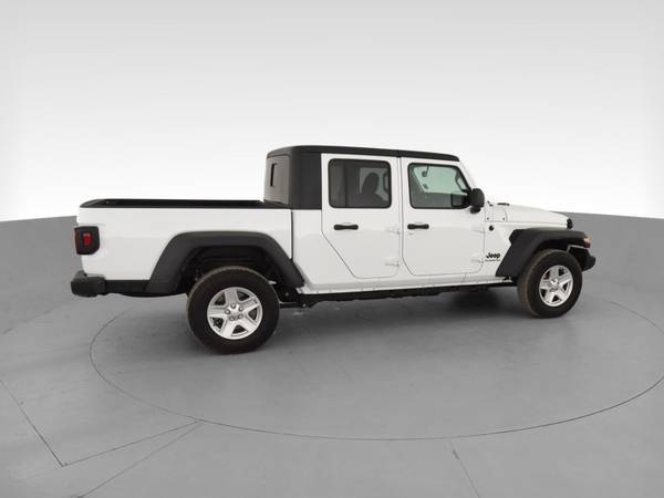 2020 Jeep Gladiator Sport Pickup 4D 5 ft pickup White - FINANCE... for sale in Dallas, TX – photo 12