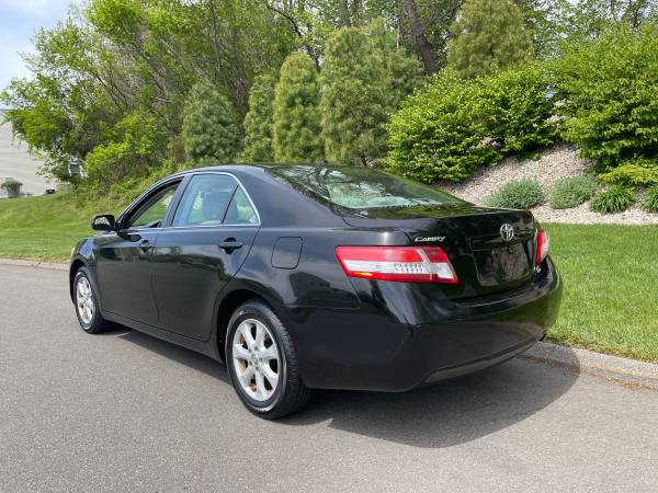 2011 Toyota Camry Le for sale in Other, RI – photo 4