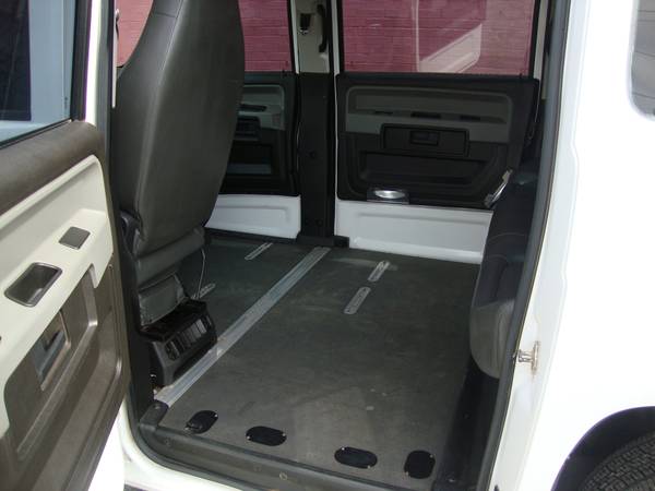 2014 Mobility MV-1 Van (Wheel Chair/Handicap Accessible) Low Miles for sale in Other, IA – photo 6
