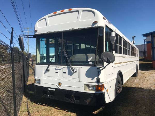 TWO 2009 IC CORP 3000 BUSES - MECHANIC'S SPECIAL for sale in Richmond, PA – photo 20