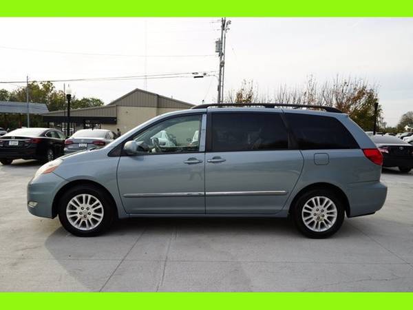 2008 Toyota Sienna XLE Ltd - cars & trucks - by dealer - vehicle... for sale in Murfreesboro TN, KY – photo 2