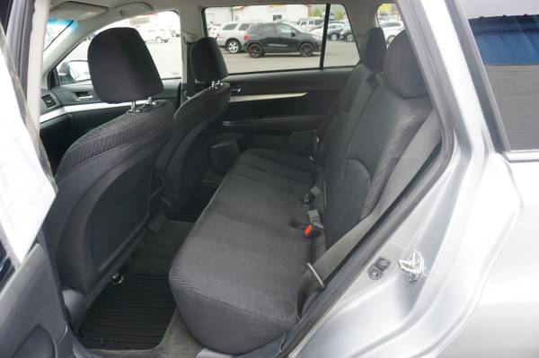 2012 Subaru Outback 2 5i Premium AWD HEATED SEATS - cars & for sale in Wenatchee, WA – photo 11