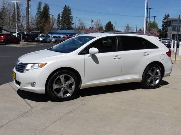 2011 Toyota Venza Blizzard Pearl Amazing Value! for sale in Bend, OR – photo 3