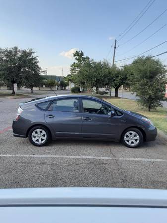 2007 Toyota Prius - cars & trucks - by dealer - vehicle automotive... for sale in Dallas, TX – photo 3