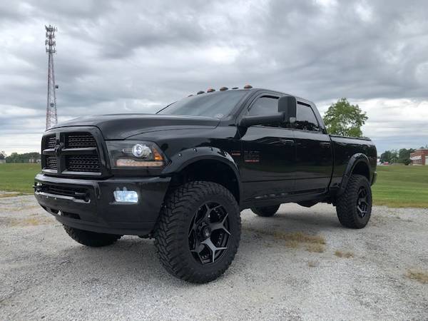 Ram 2500 – LARAMIE ((( LIFTED ))) Low Miles ((( LOADED )))... for sale in Fort Wayne, MI – photo 4