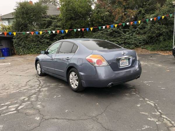 2011 Nissan Altima FULLY LOADED for sale in Davis, CA – photo 3