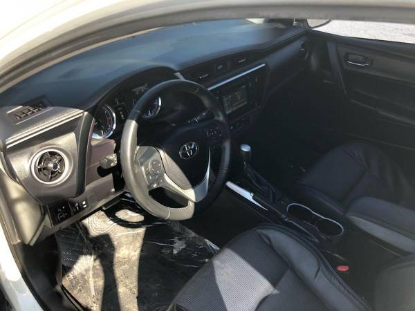 2019 Toyota Corolla SE 4dr Sedan CVT - cars & trucks - by dealer -... for sale in TAMPA, FL – photo 17