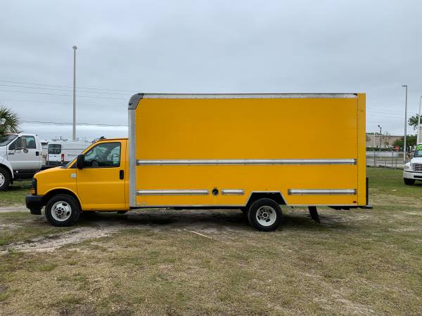 Commercial Trucks-2017 GMC Savana 3500 16 Cutaway! for sale in Palmetto, FL – photo 4