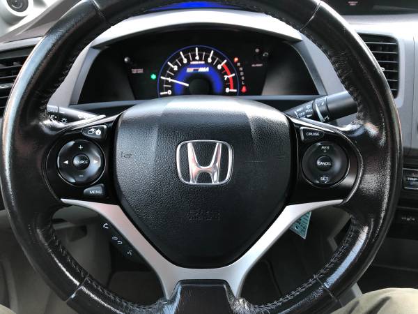✔ 2012 Honda Civic Hybrid ☀ Leather ☀ Navigation ☀ - cars & trucks -... for sale in Bethany, MA – photo 12